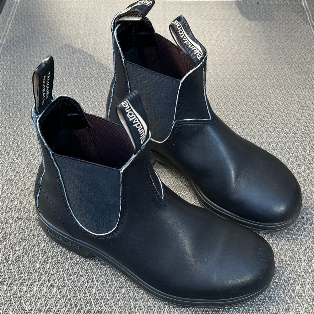 Blundstone Black Chelsea Boots